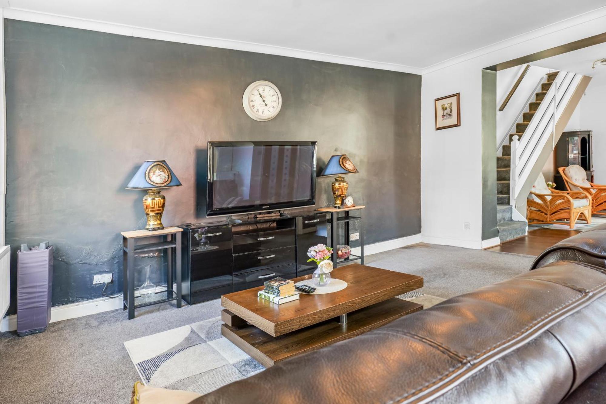 Rochdale 3 Bedroom House 2 Bath With Free Parking Sleeps 7 Kültér fotó